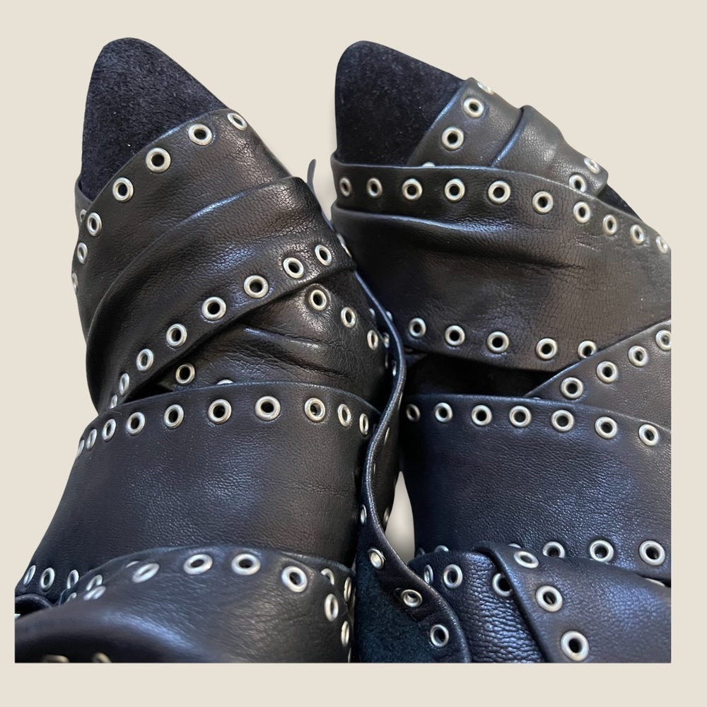 HP‼️❣️ISABEL MARANT black eyelet tie around leather suede Alease ankle boots - Picture 10 of 10
